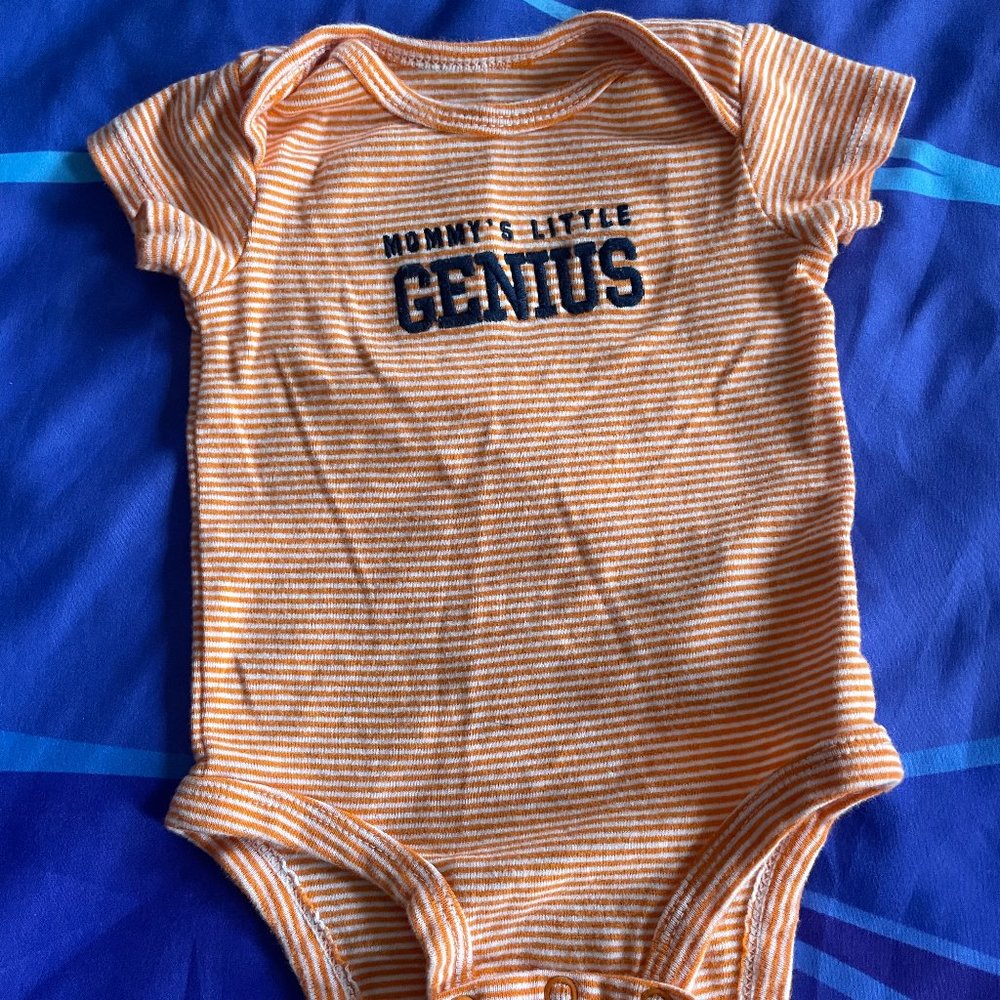 🔥6/$10🔥 Carter's Baby Onesie, 3 Months, "Mommy's Little Genius"